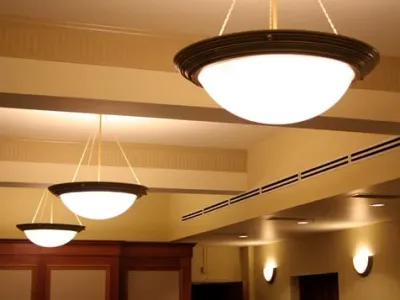 Light-fixtures-around-the-hallway