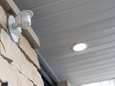 Motion sensor light on house.