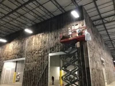 Insulating-office-building-in-warehouse