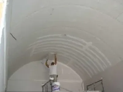 taping-arched-ceiling