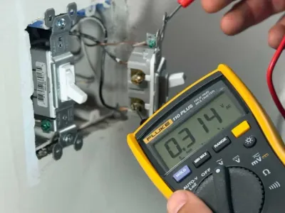 electrician-outlet-switch-repair