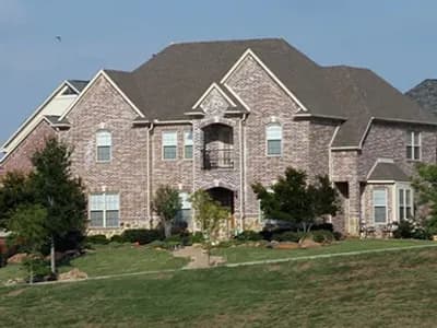 Exterior of brick home in Dallas by Platinum Painting