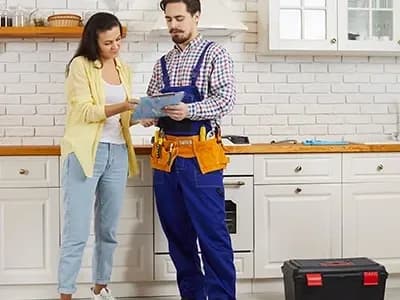 Woman client sign deal after good maintenance service
