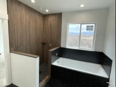 Clarity Glass – Premium Custom Glass for Modern Homes & Businesses portfolio photo