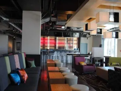 Aloft Tucson- Hotel Renovation - Lounge