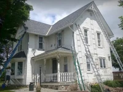 Farm House Painting in Waukesha, WI