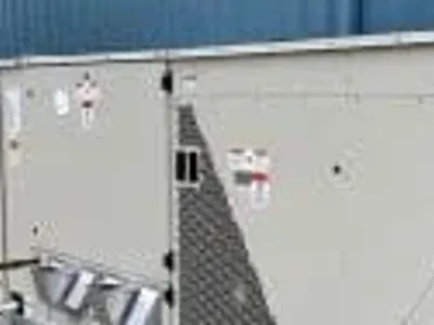 Rooftop Sitting On Ground