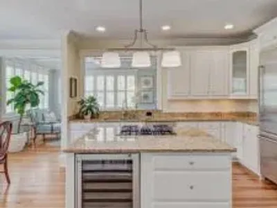 Cabinet Painting In Mt Pleasant