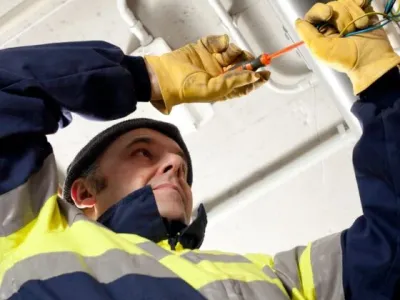 How to Become an Electrician