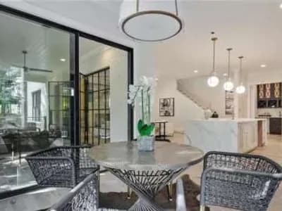 Modern Kitchen Renovation- Signature Cabinetry & Design