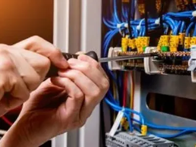 Climb Electric – CLIMB ELECTRIC. TAKING ELECTRICAL TO A WHOLE NEW LEVEL portfolio photo