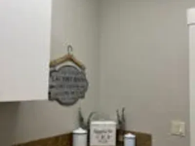 interior home painting laundry